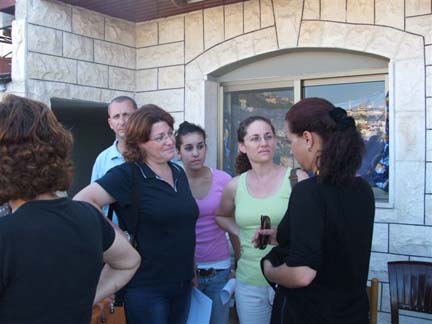 pcifam03.jpg - 49087 Bytes