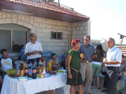 pcifam07.jpg - 51391 Bytes