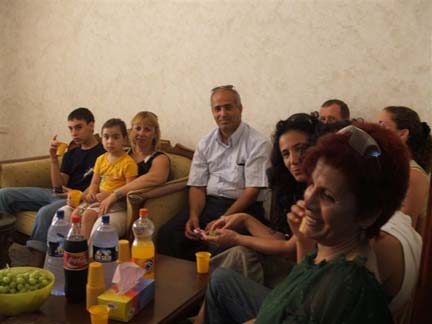 pcifam12.jpg - 43547 Bytes